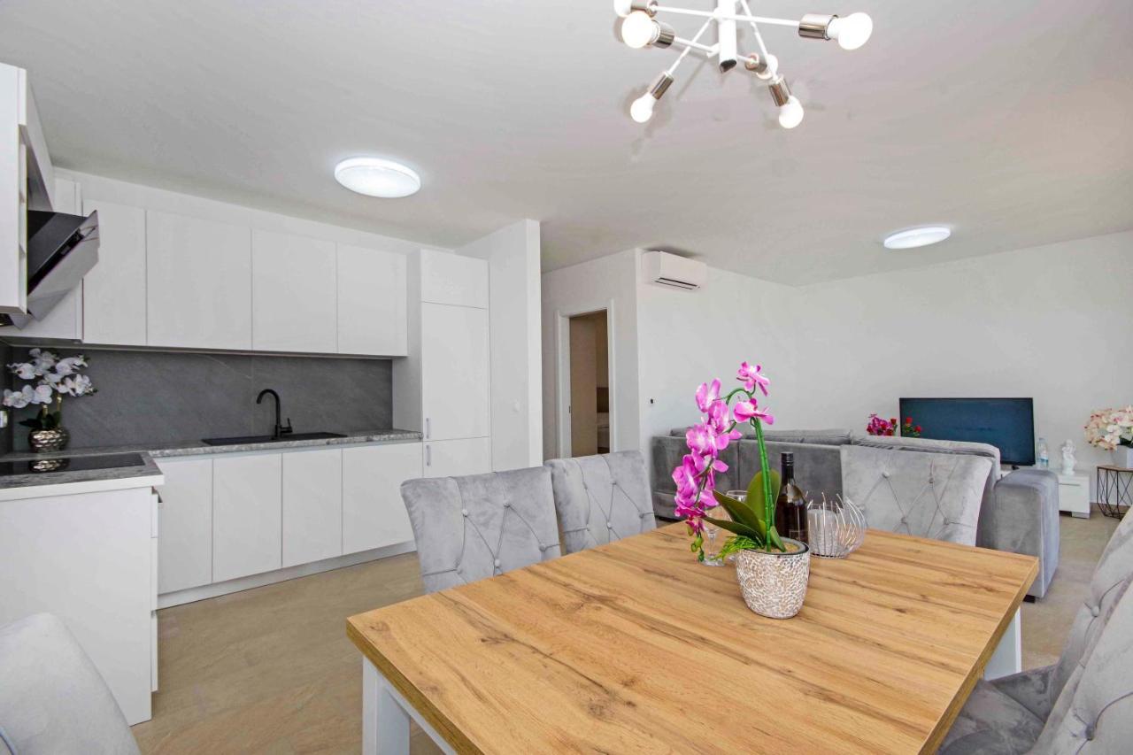 Sunset Apartment Makarska