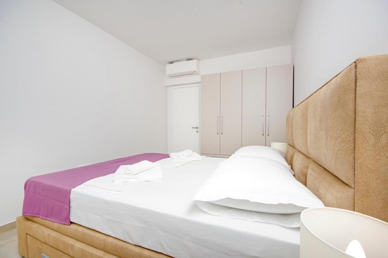 Sunset Apartment