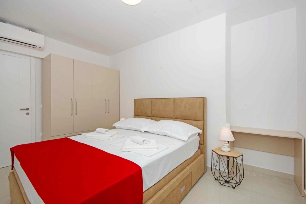 Sunset Apartment